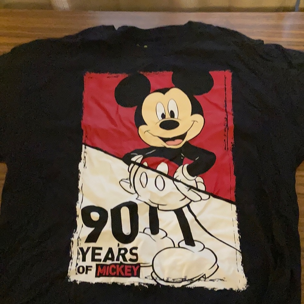 Nicky mouse 90 years of Mickey shirt
